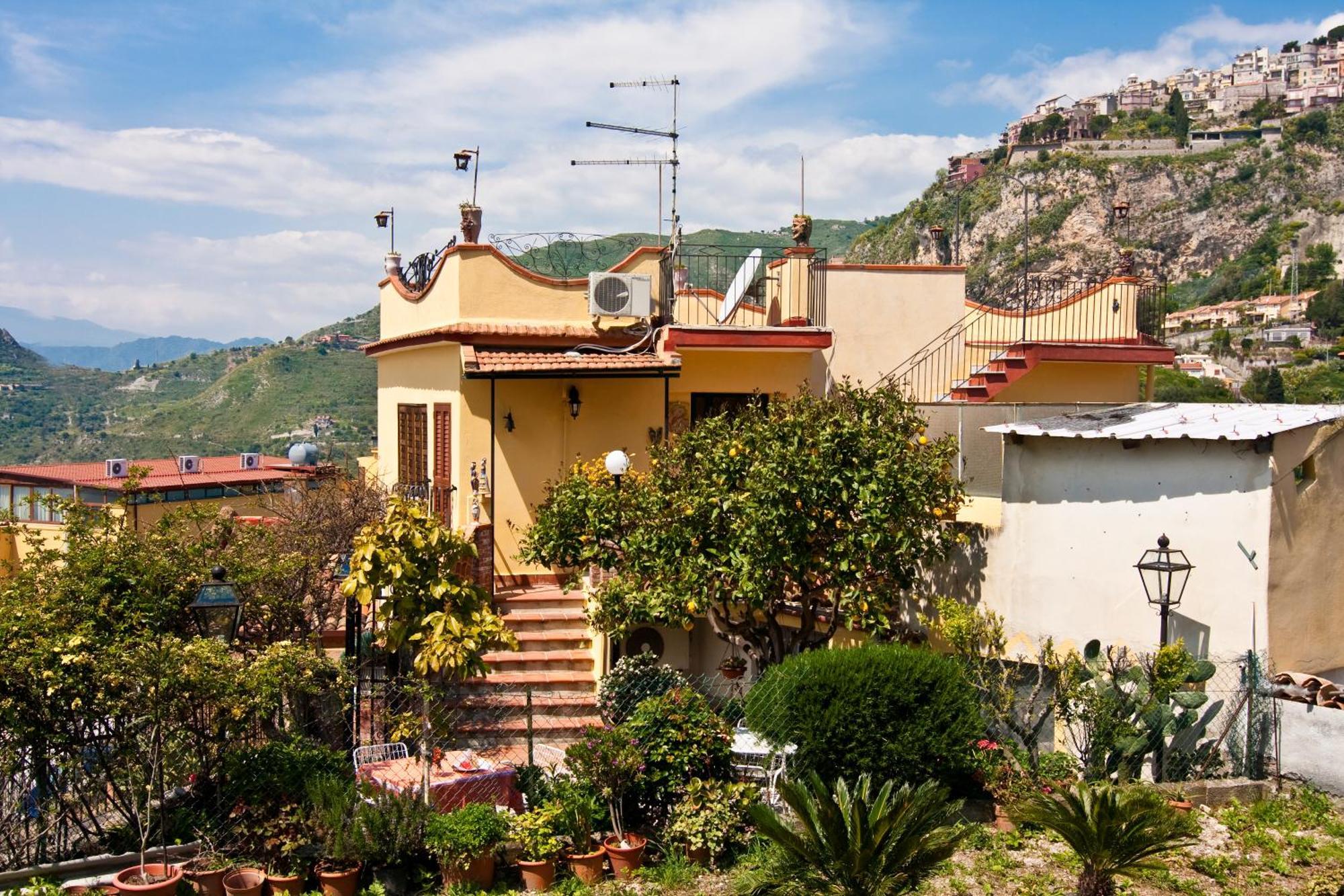 Bed and breakfast U Palmentu Taormina